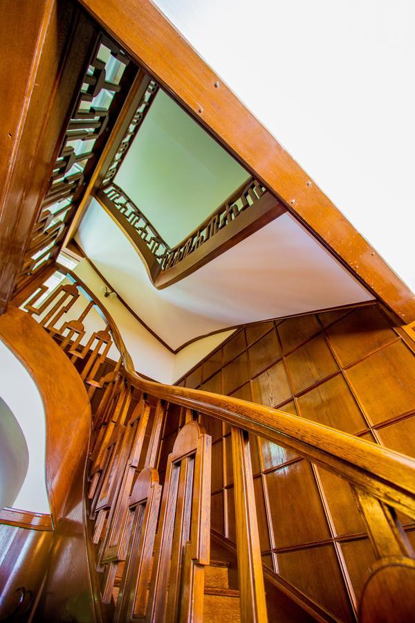 Manor House Hotel Броумов Екстериор снимка